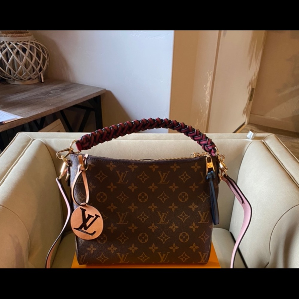 Louis Vuitton 👜